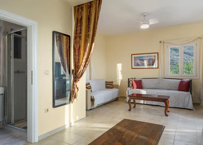 Aegean ヴィラ イオス島 チョーラ