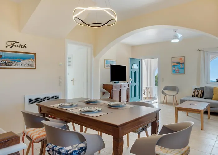 ヴィラ Aegean イオス島 チョーラ